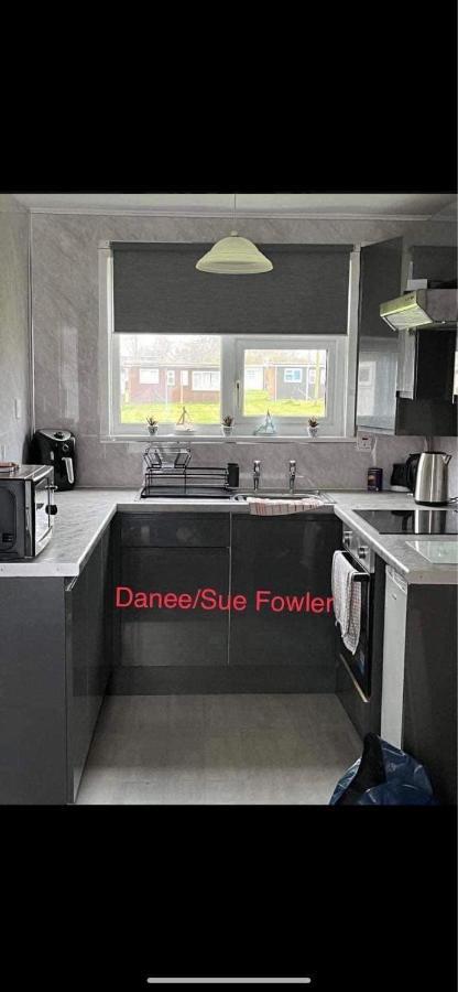 Apartamento Sunee Holidays Chalet Hemsby Exterior foto